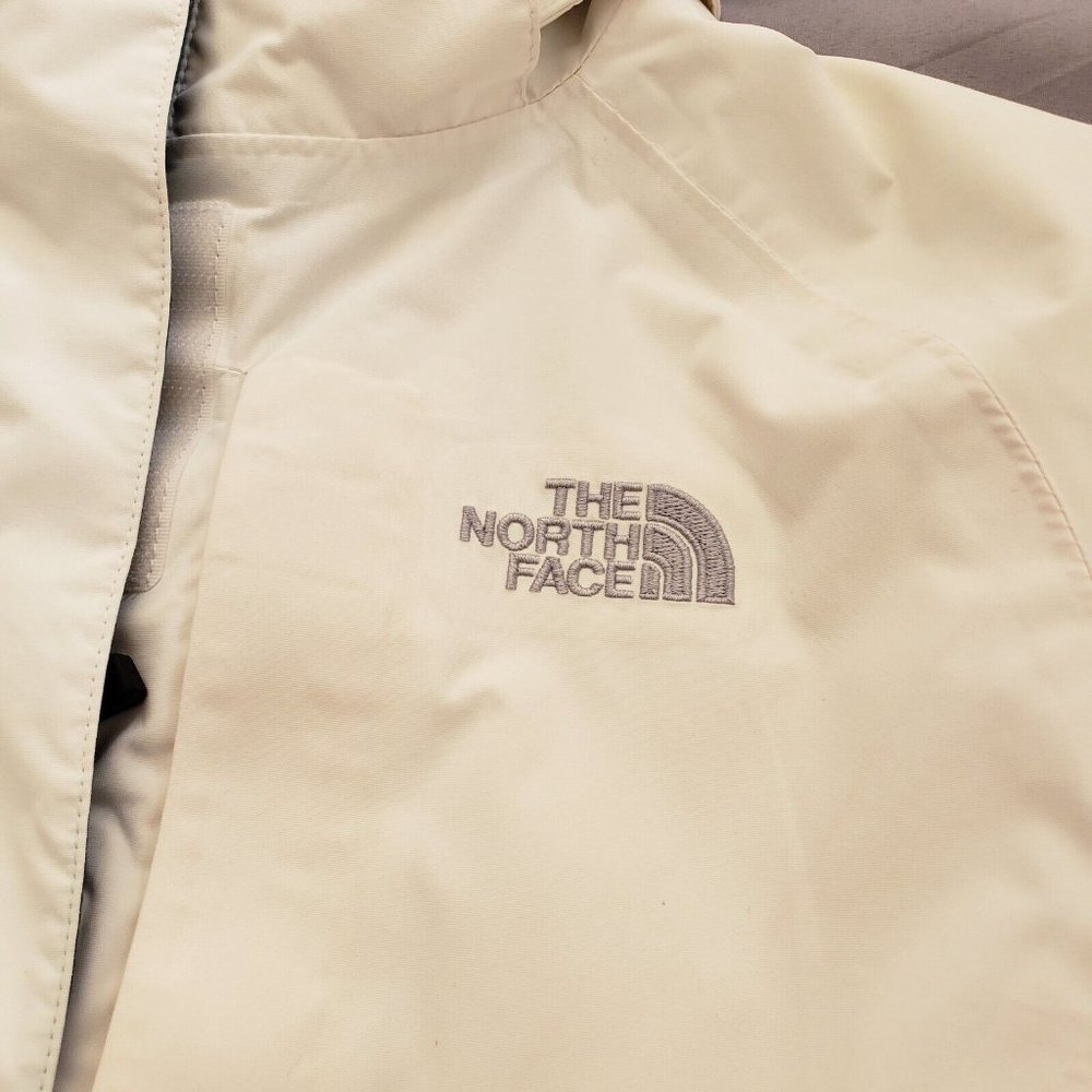 The NORTH FACE HyVent DT White Ivory /Blue Rain Coat Jacket Hooded Women’s XS - Picture 3 of 11